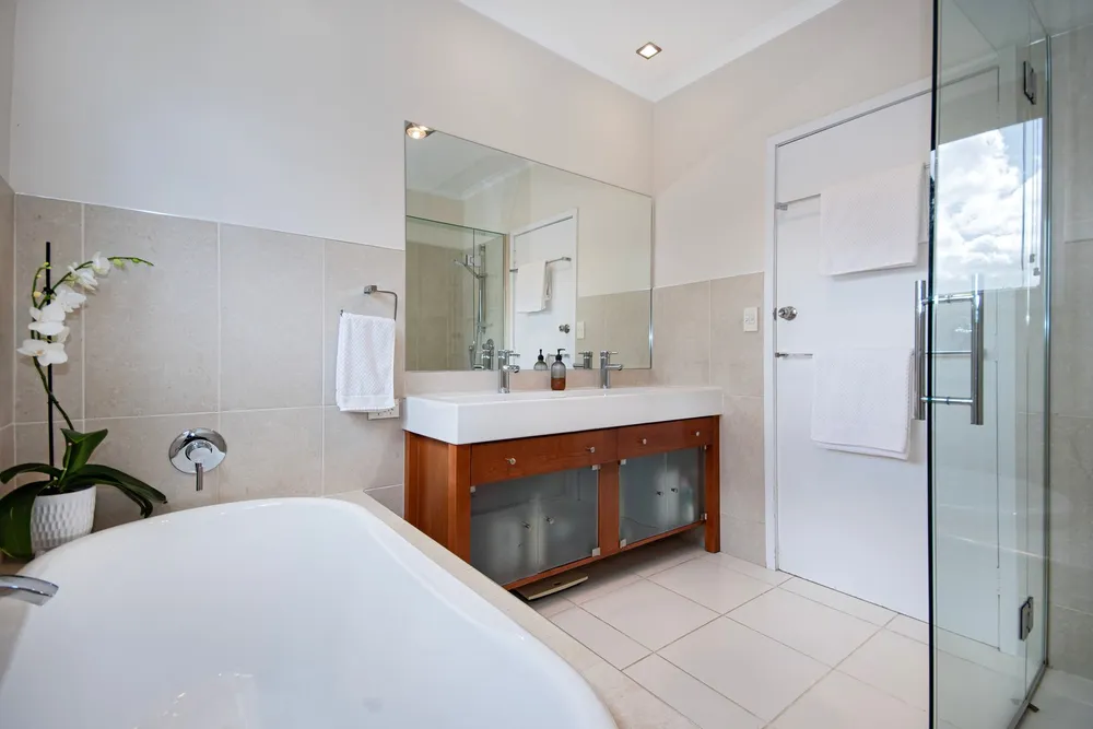 Photos of 5 Hoey Street