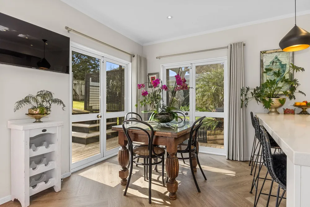 Photos of 5 Hoey Street
