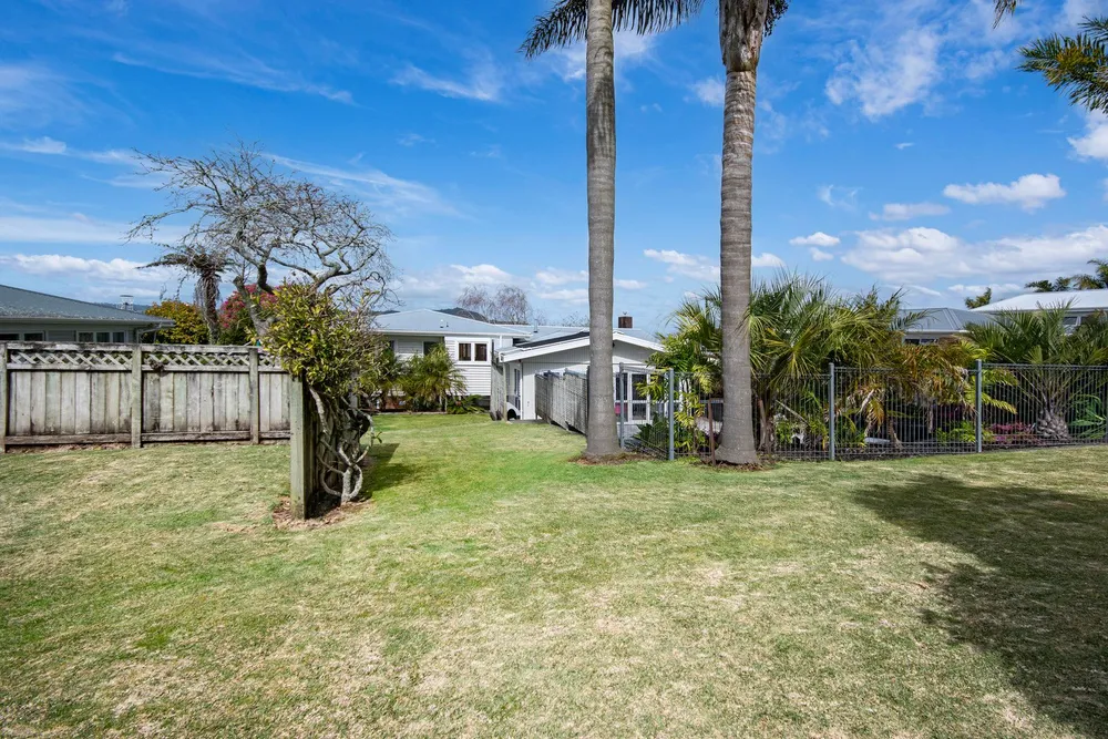 Photos of 5 Hoey Street