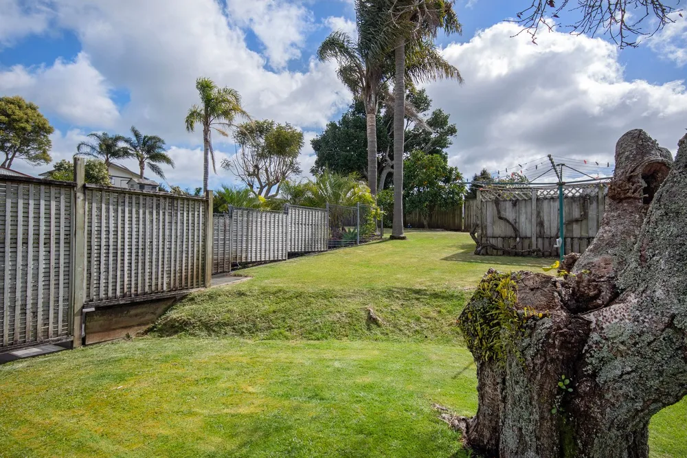 Photos of 5 Hoey Street