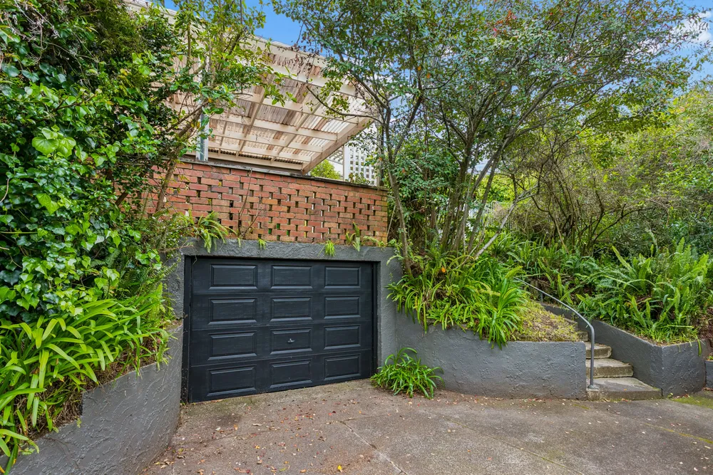 Photos of 108 Takahe Road