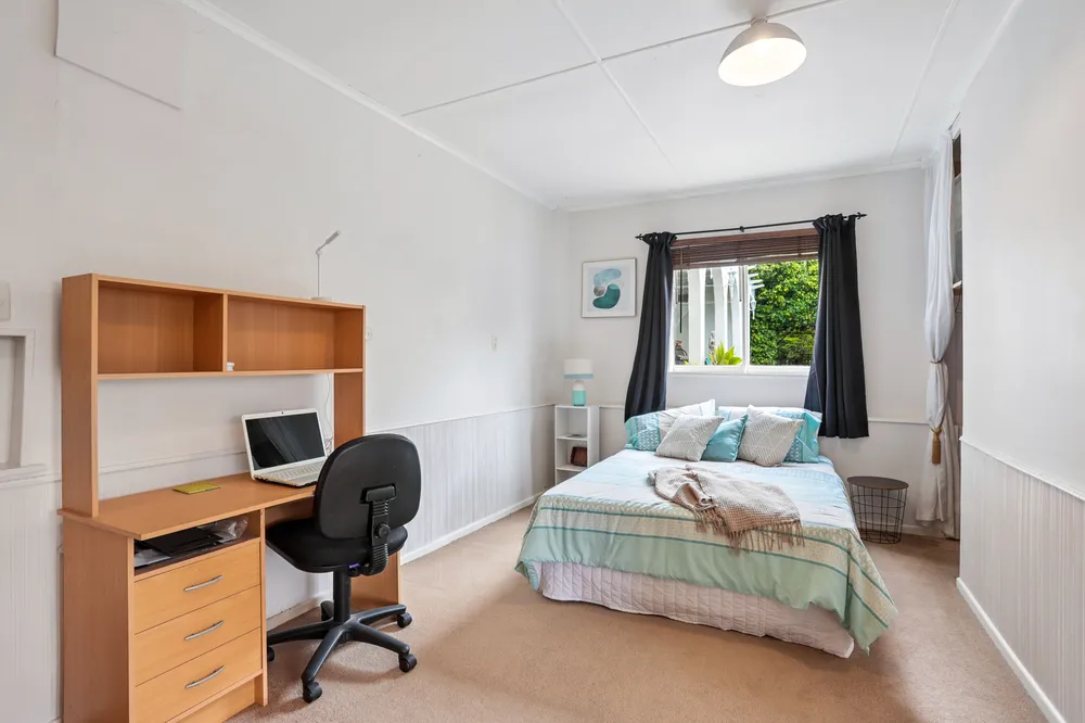 Photos of 108 Takahe Road