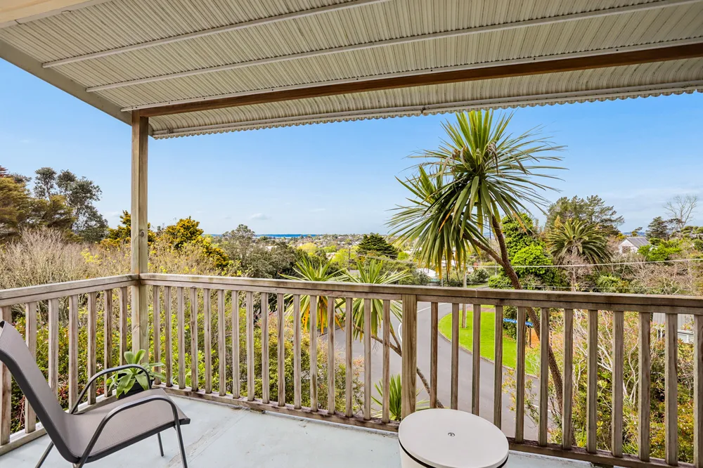 Photos of 108 Takahe Road