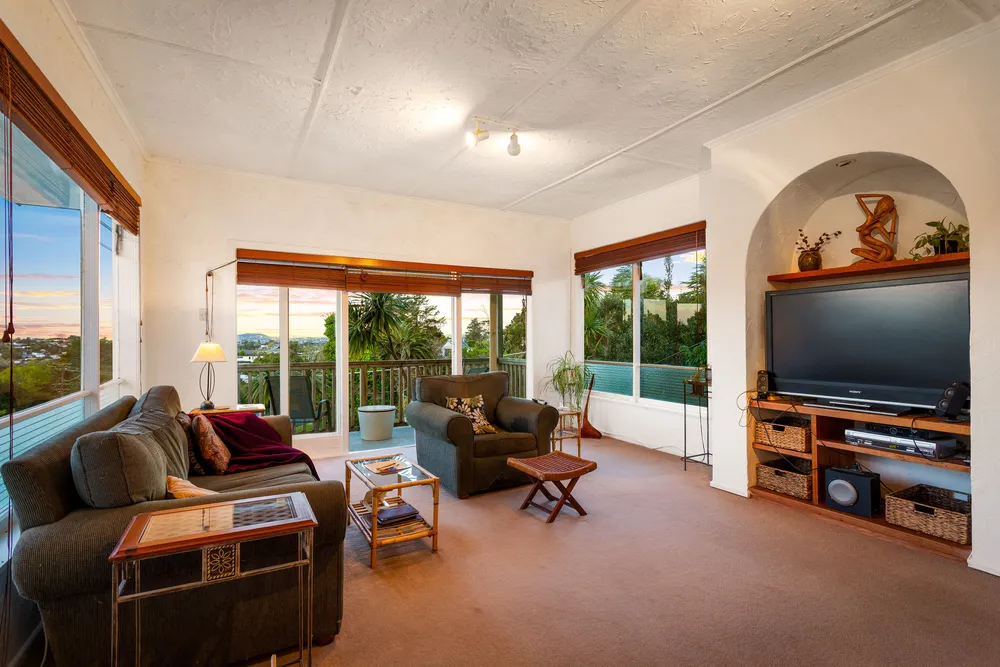 Photos of 108 Takahe Road