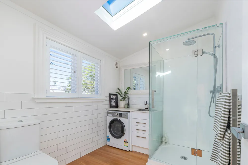 Photos of 23A Kingsland Avenue