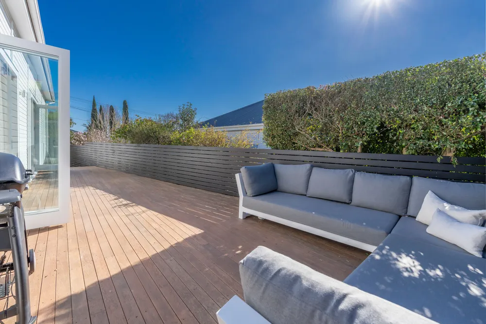 Photos of 23A Kingsland Avenue