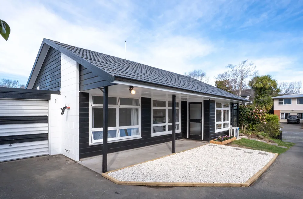 Photos of 68a Parkstone Avenue