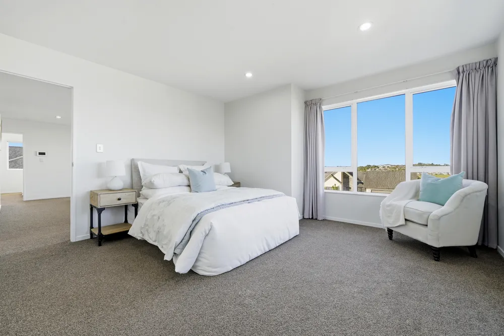Photos of 12 Pioneer Rise