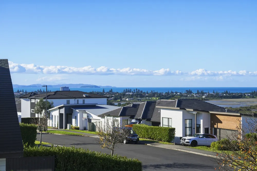 Photos of 12 Pioneer Rise