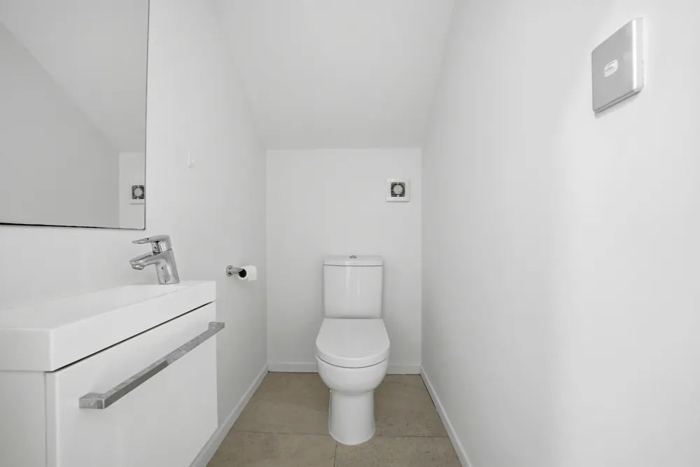 Photos of 12 Pioneer Rise