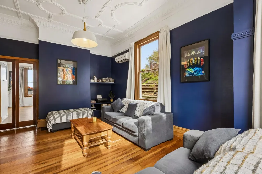 Photos of 21 Farley Street