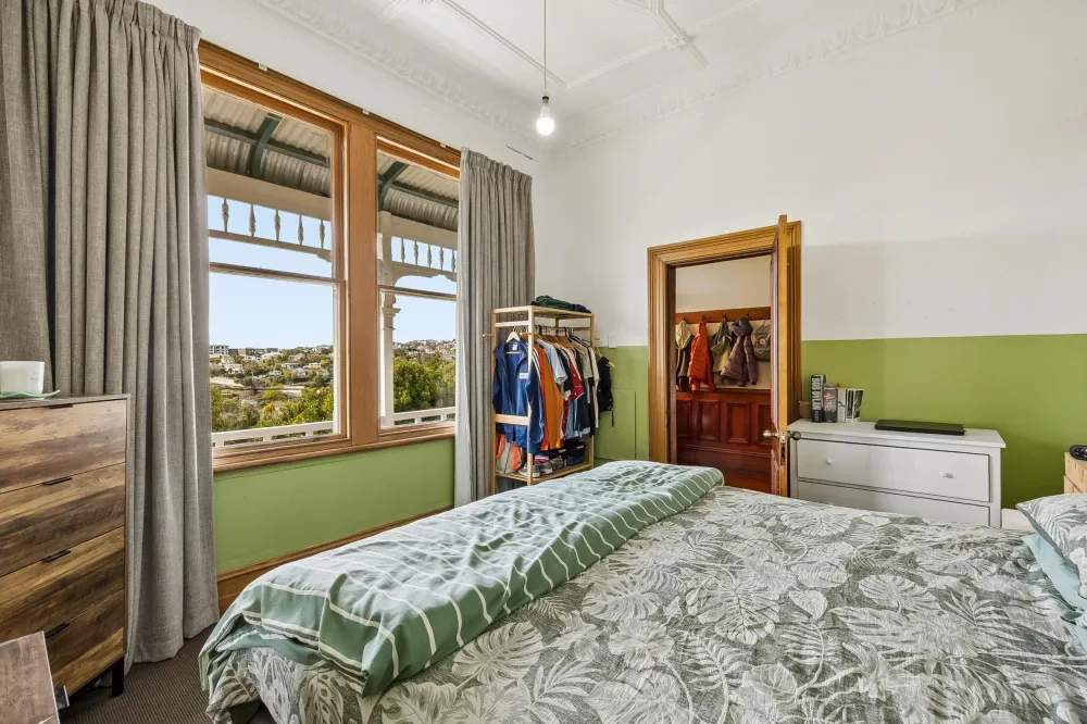 Photos of 21 Farley Street