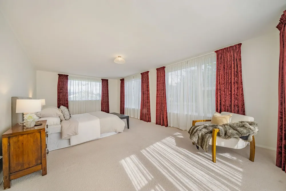 Photos of 17 Birdwood Road