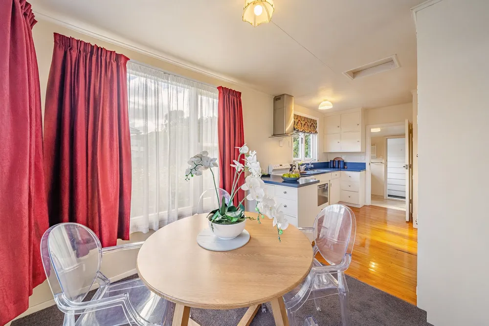Photos of 17 Birdwood Road