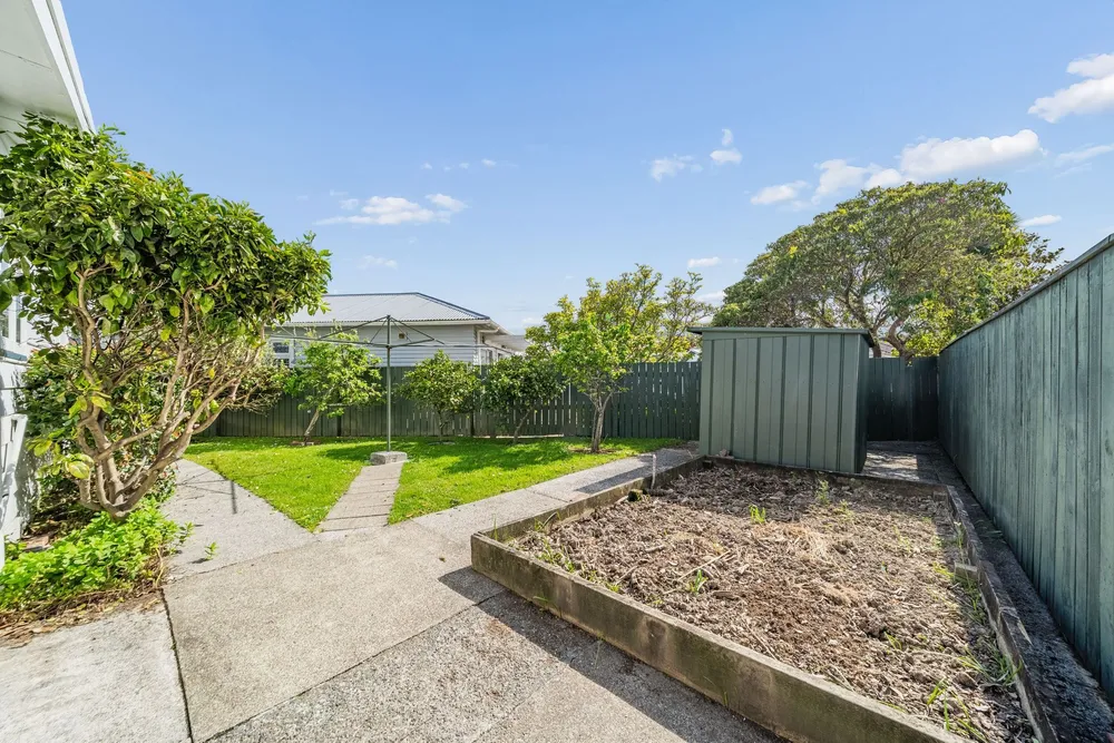Photos of 17 Birdwood Road