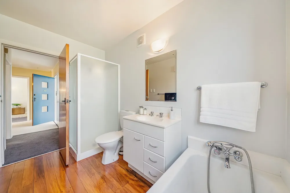 Photos of 17 Birdwood Road