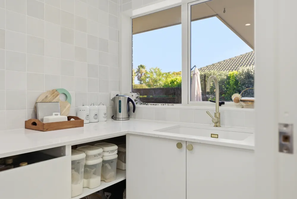 Photos of 90 Gravatt Road