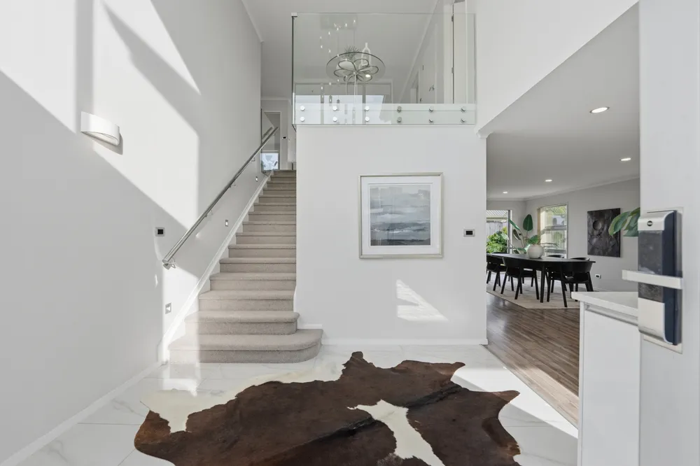Photos of 71A Oranga Avenue