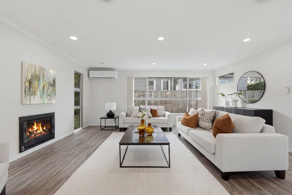 Photos of 71A Oranga Avenue
