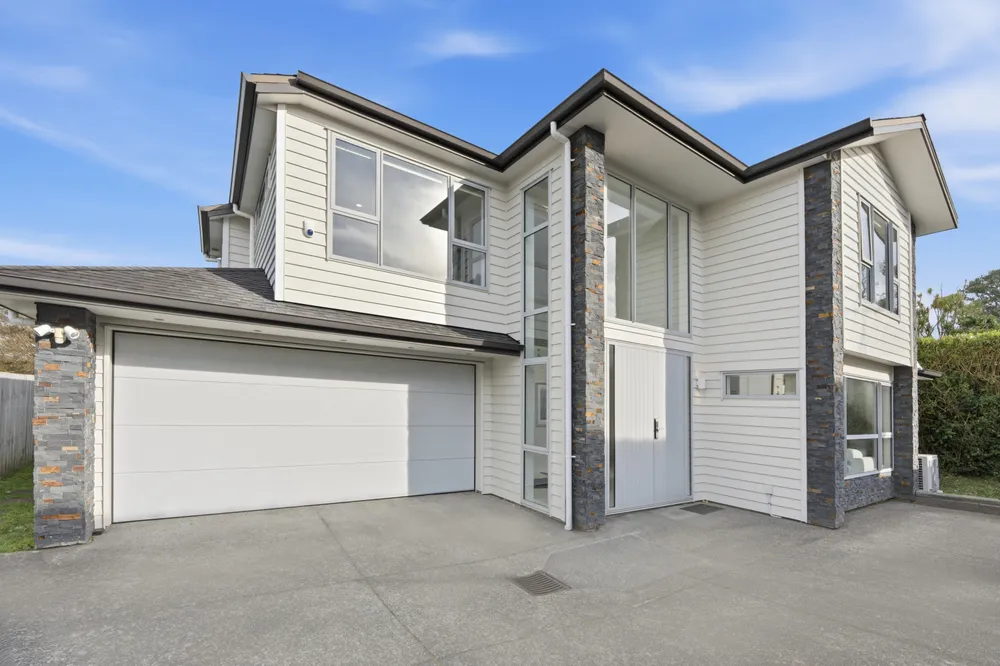 Photos of 71A Oranga Avenue