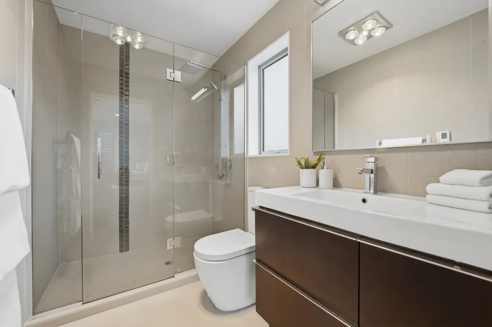 Photos of 71A Oranga Avenue