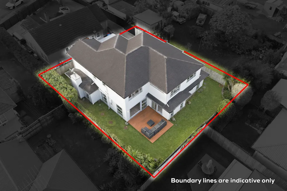 Photos of 71A Oranga Avenue