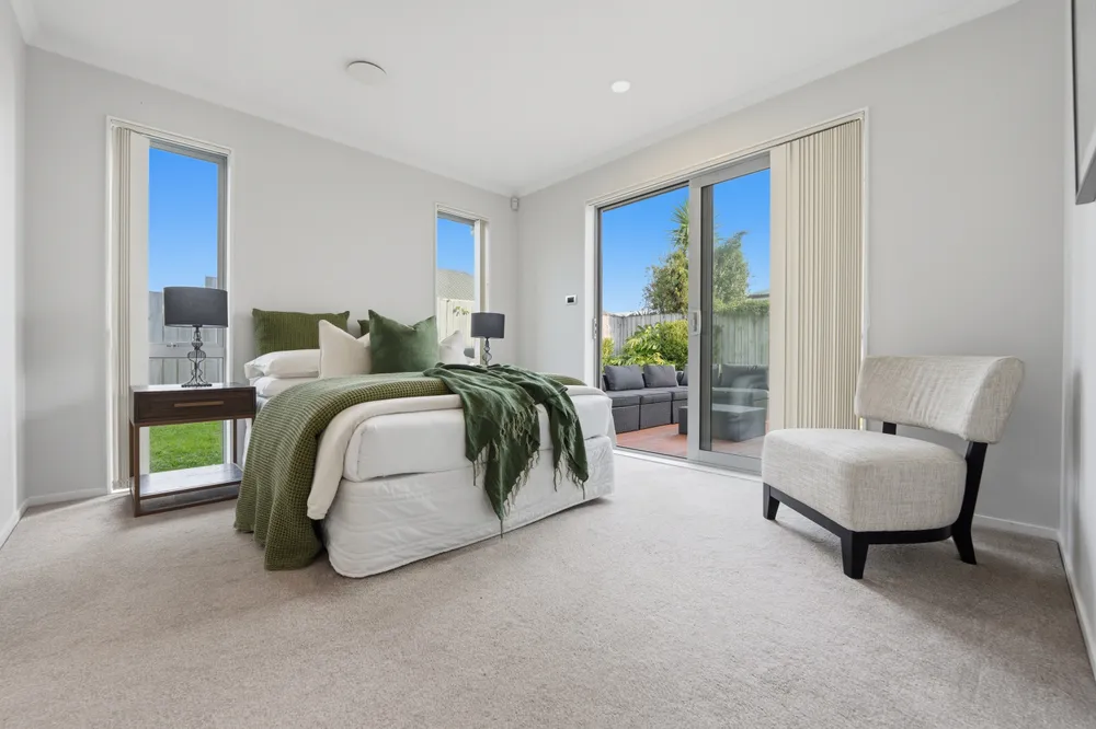 Photos of 71A Oranga Avenue