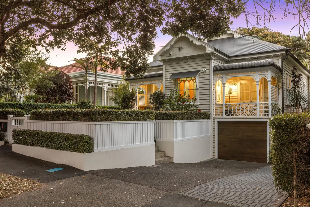 Photos of 7 Arawa Avenue