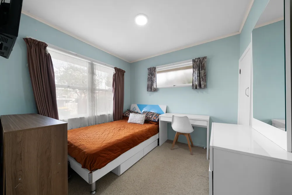 Photos of 26 Clayton Road