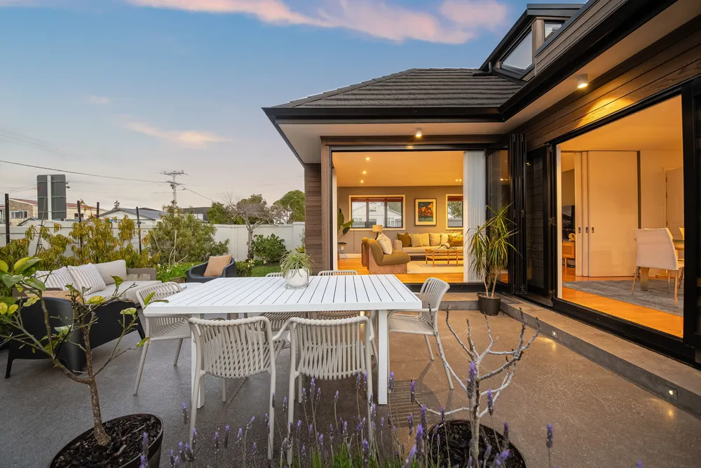 Photos of 38 Wainui Avenue