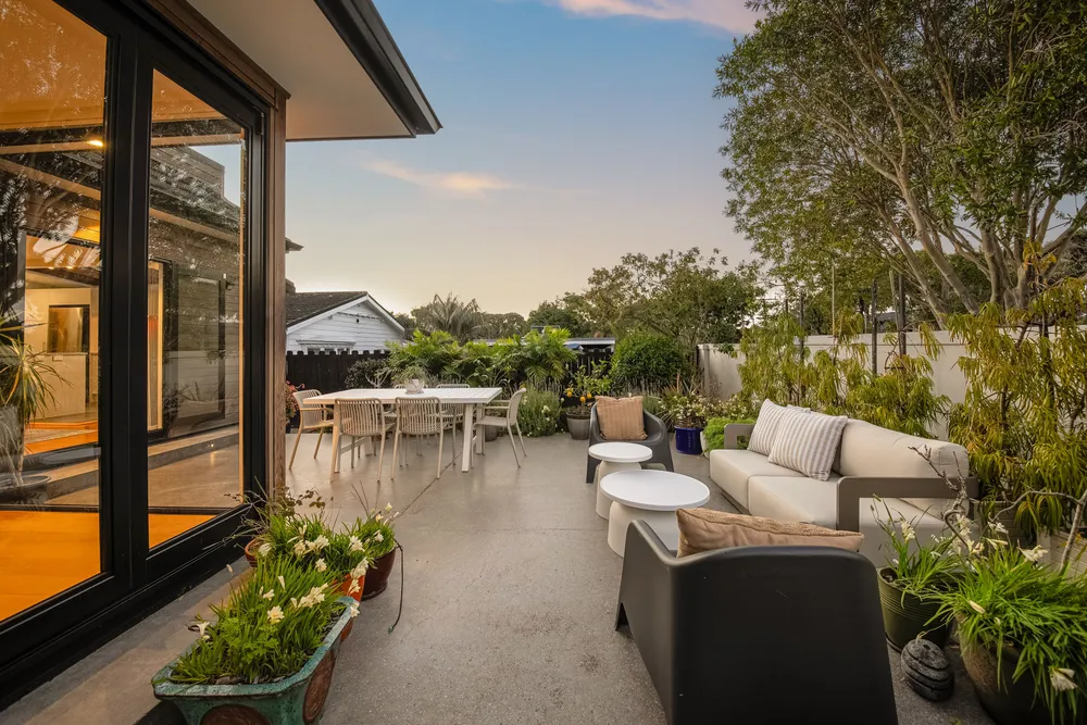 Photos of 38 Wainui Avenue