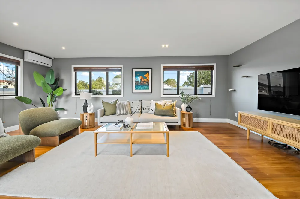 Photos of 38 Wainui Avenue