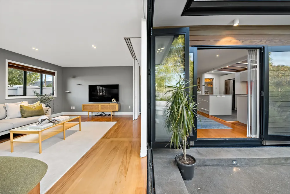 Photos of 38 Wainui Avenue