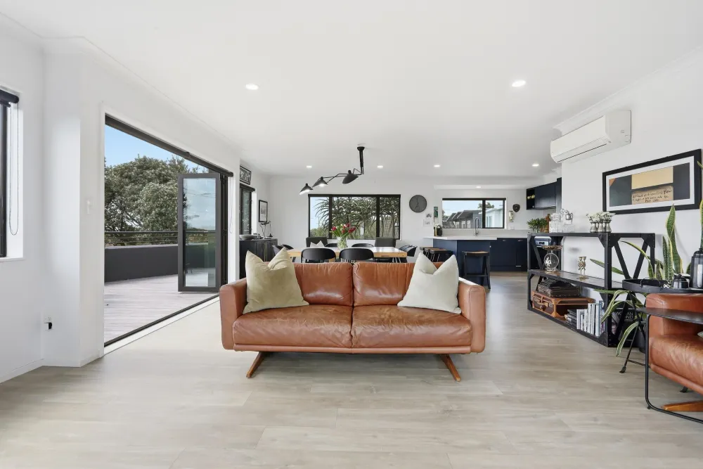 Photos of 306 Papamoa Beach Road
