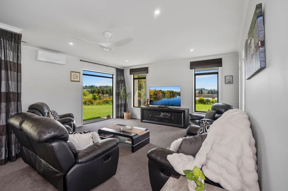 Photos of 30 Double Bay Road
