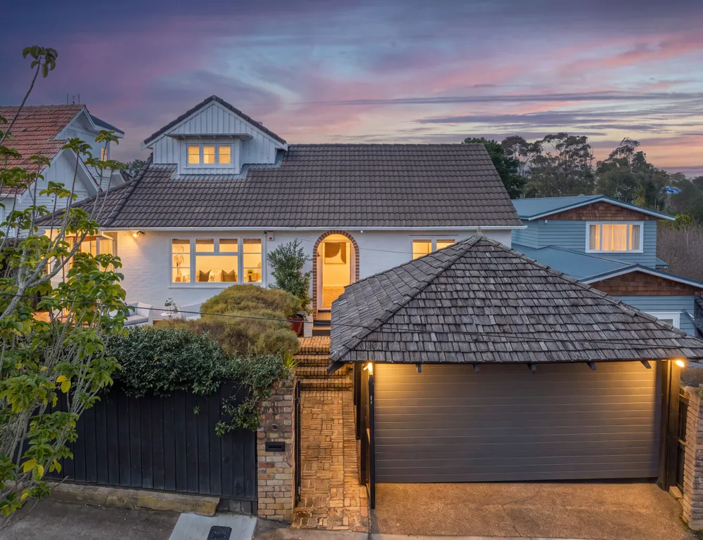Photos of 99 Meadowbank Road