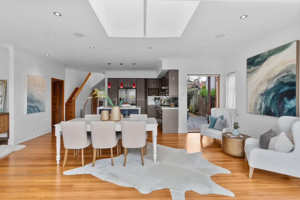 Photos of 99 Meadowbank Road
