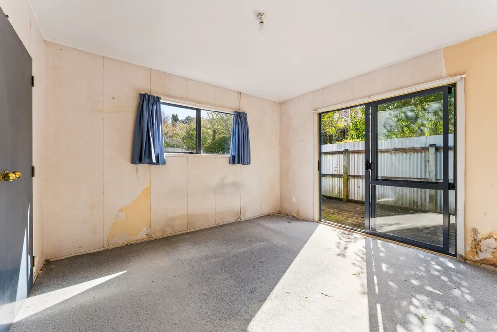Photos of 2/27 Lingfield Street