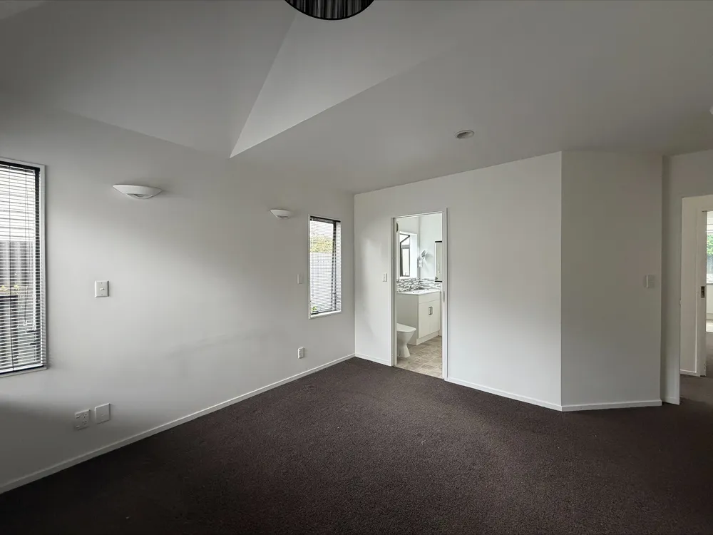Photos of 15A Puriri Street