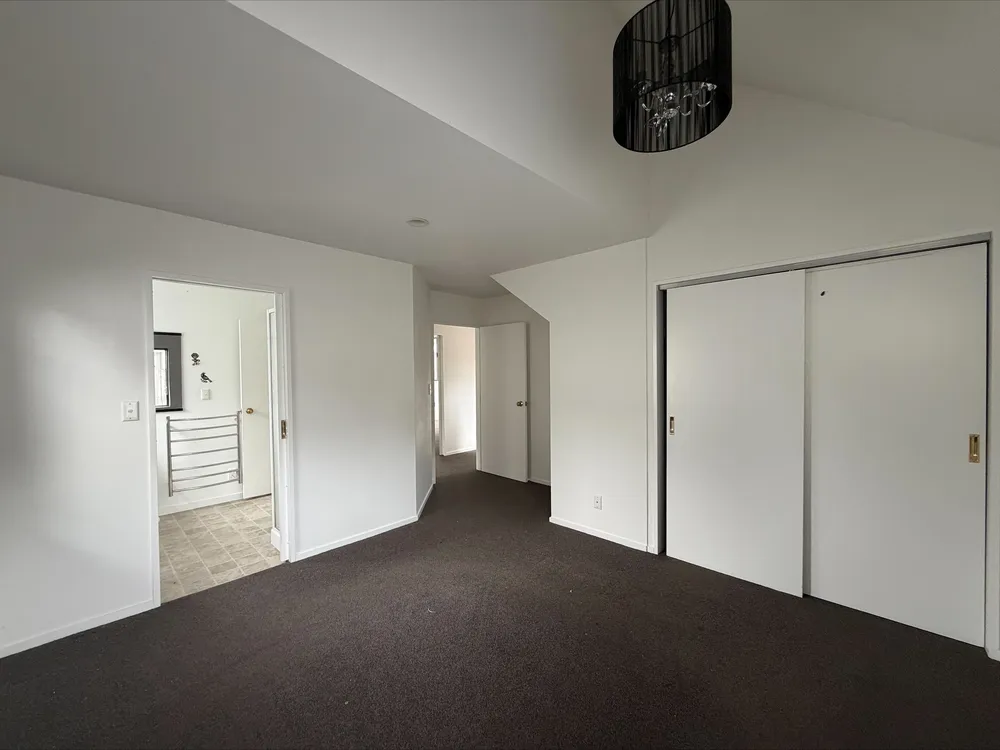 Photos of 15A Puriri Street