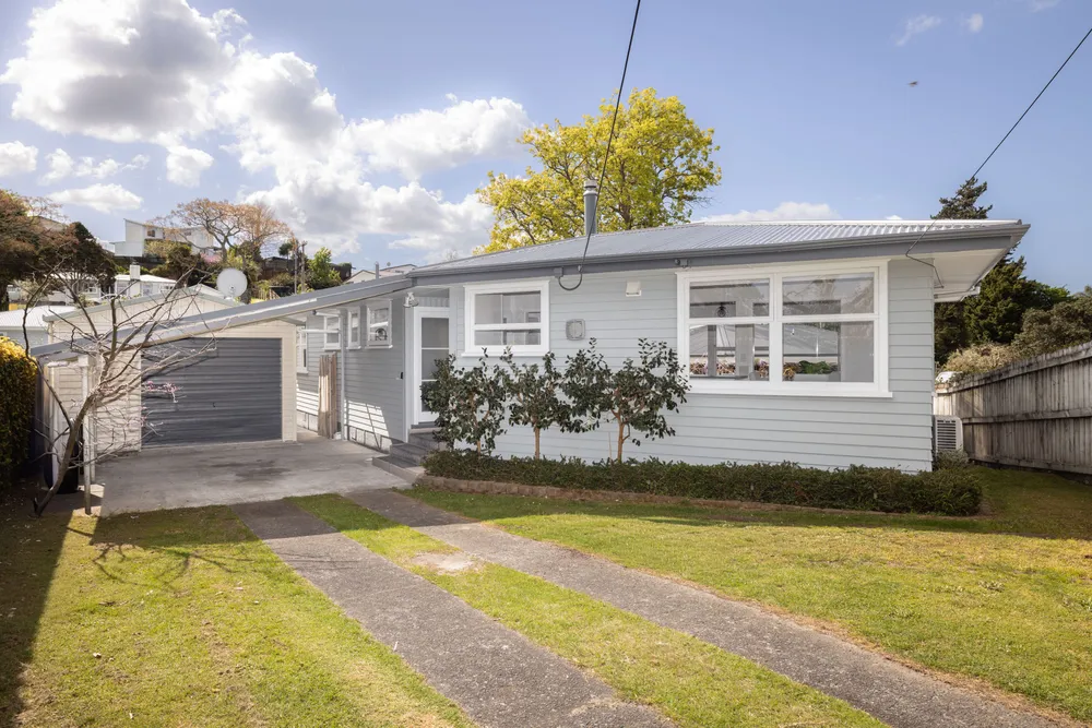 Photos of 19 Sharyn Place