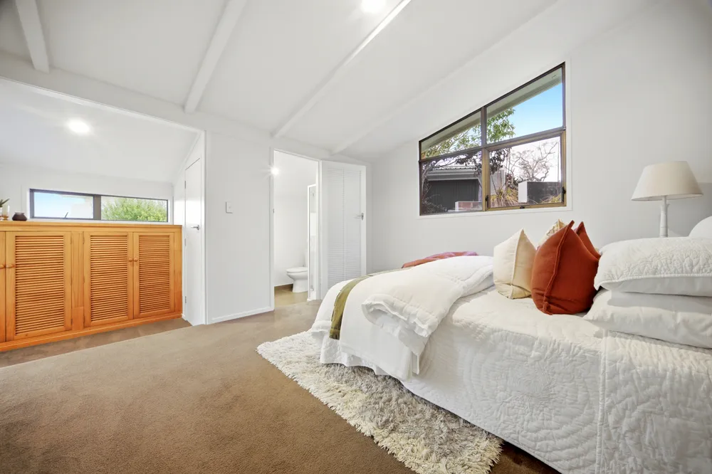Photos of 6 Chilton Place