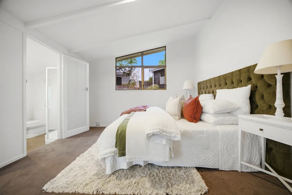 Photos of 6 Chilton Place