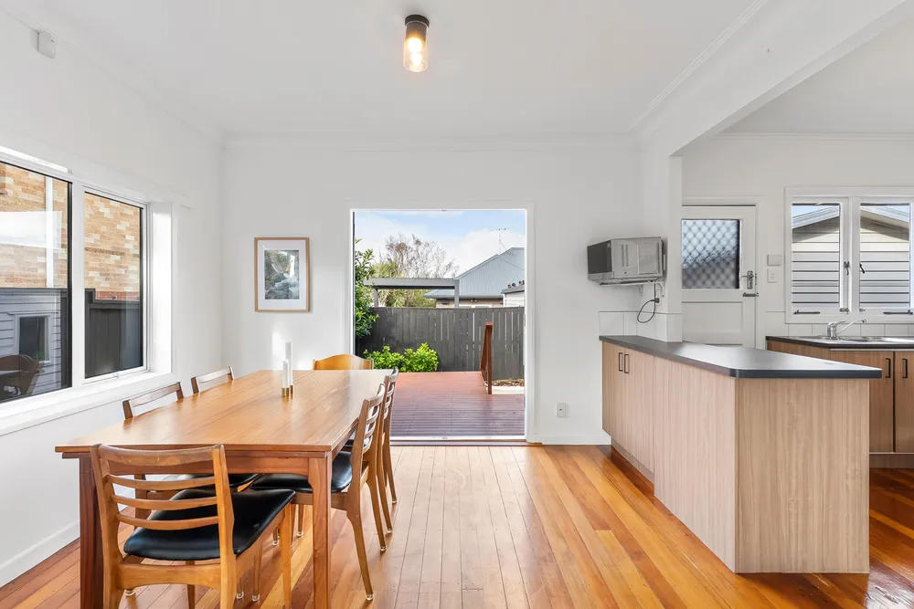 Photos of 160A Ridge Road
