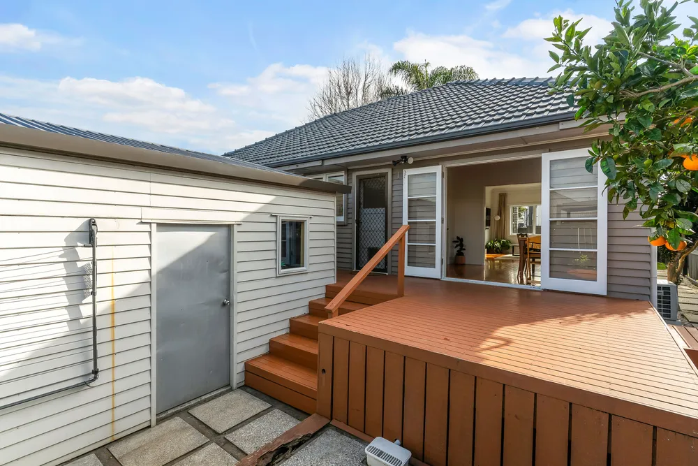 Photos of 160A Ridge Road