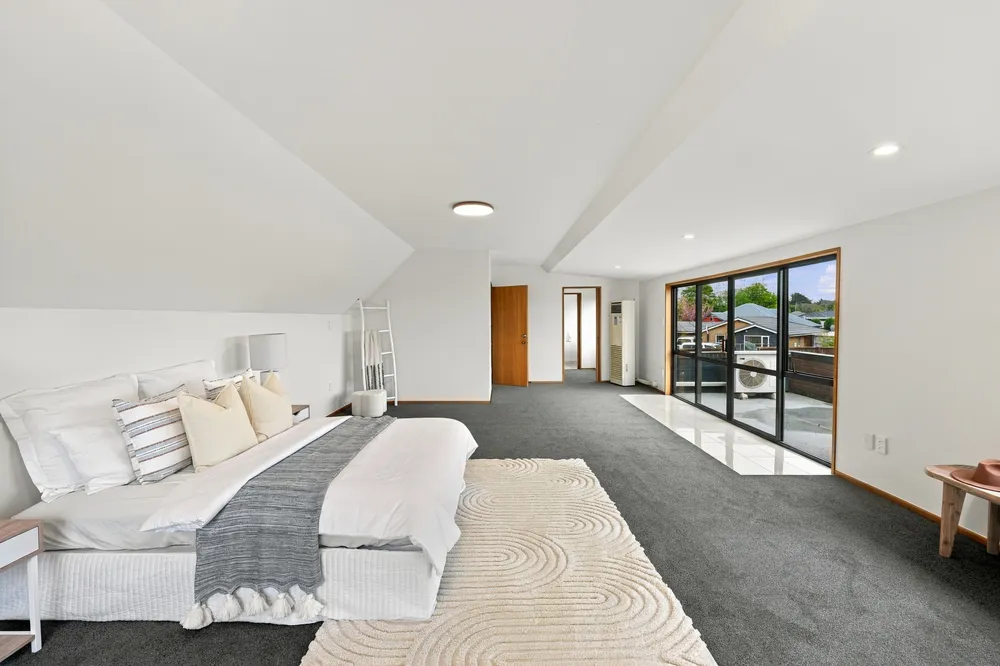 Photos of 216 Buchanans Road