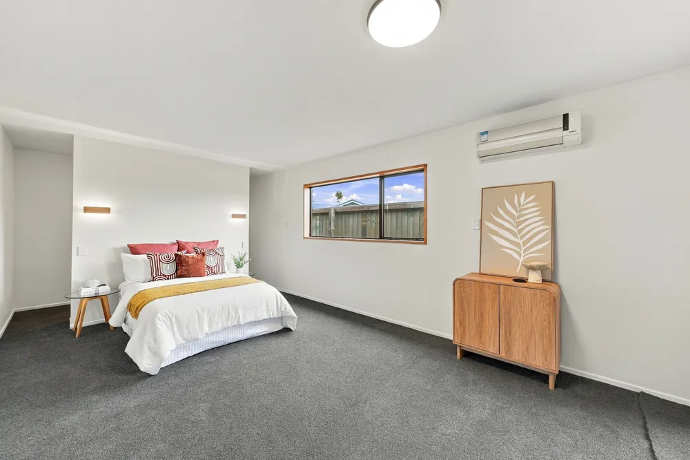 Photos of 216 Buchanans Road