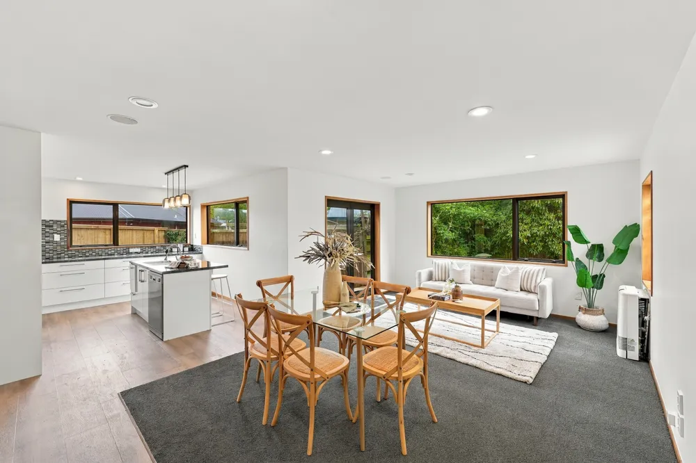 Photos of 216 Buchanans Road