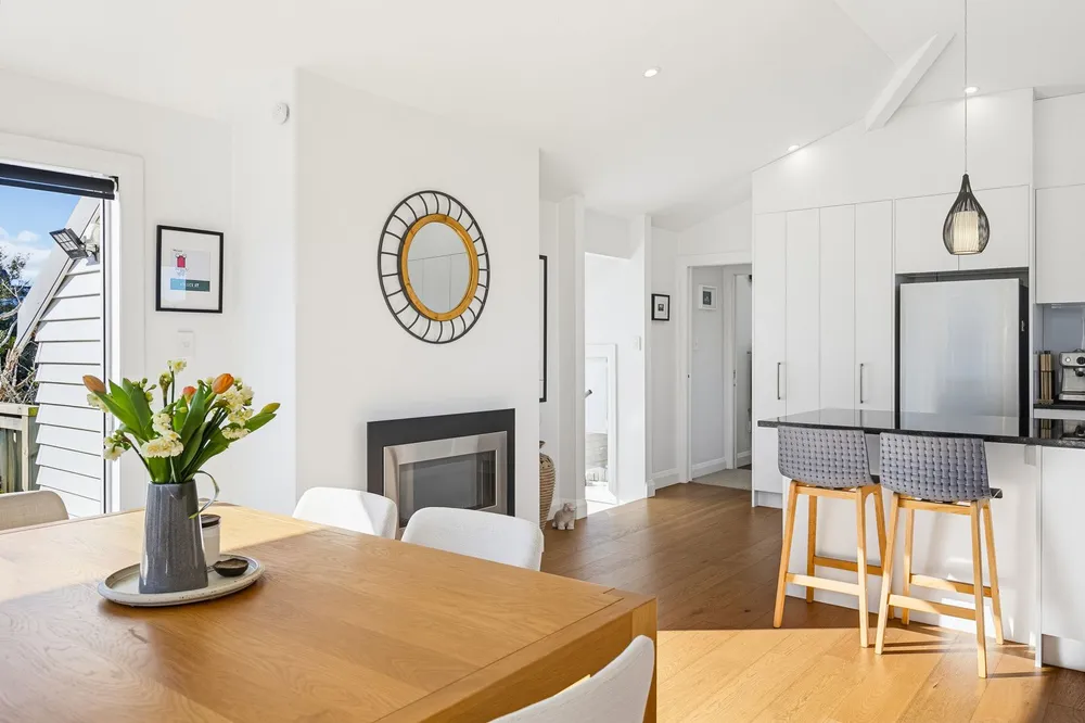Photos of 23A Benares Street