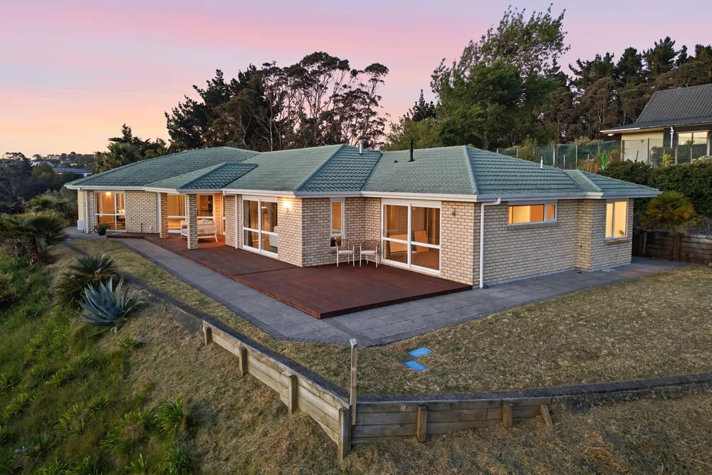 Photos of 4a Caversham Road